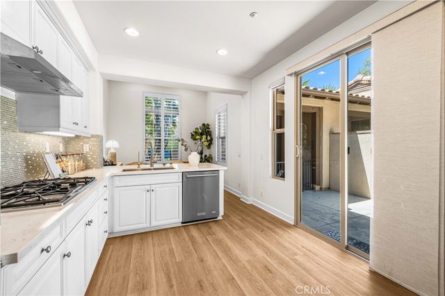 98 Sarabande, Irvine, CA 92620