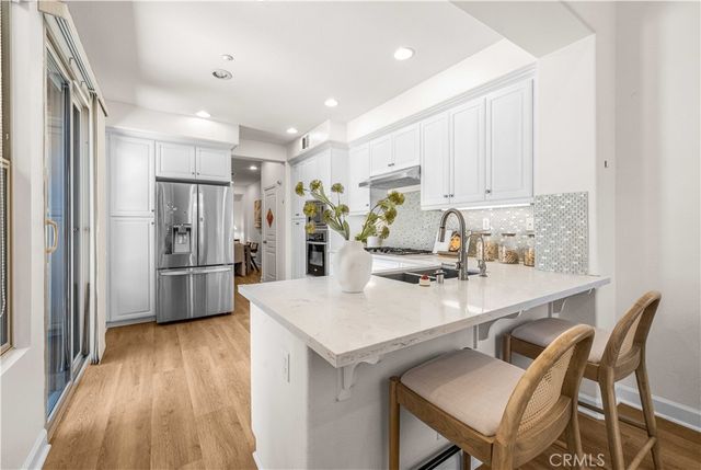 98 Sarabande, Irvine, CA 92620