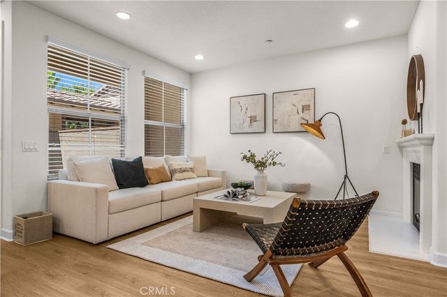 98 Sarabande, Irvine, CA 92620