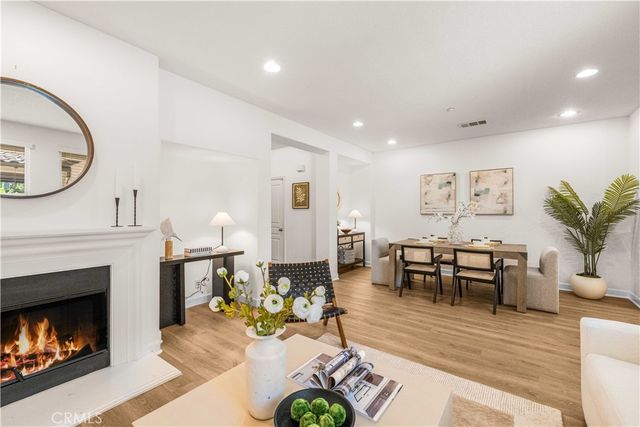 98 Sarabande, Irvine, CA 92620