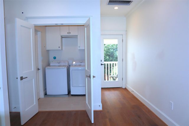 1836 Cortlandt Street, Houston, TX 77008