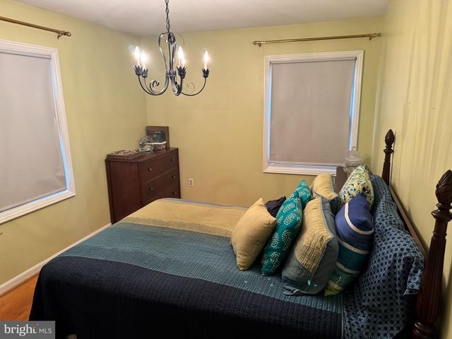 6250 SLEEPY HOLLOW RD, La Plata, MD 20646