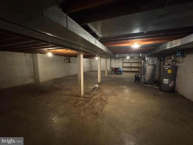6250 SLEEPY HOLLOW RD, La Plata, MD 20646