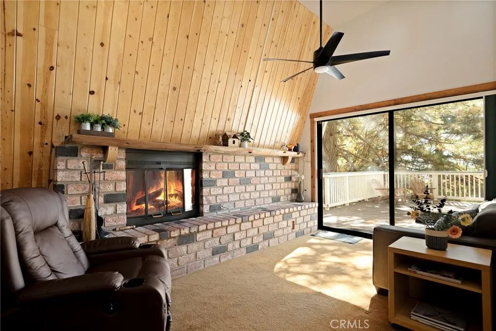 30951 Glen Oak, Running Springs, CA 92382