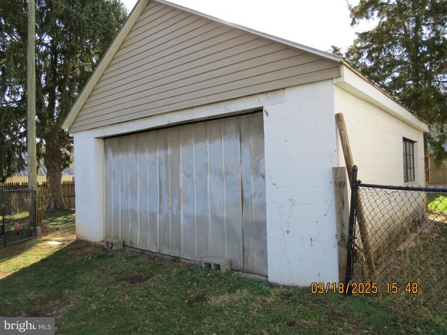 820 NEW YORK AVE, Martinsburg, WV 25401