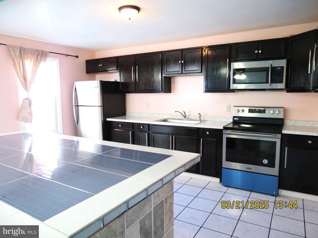 820 NEW YORK AVE, Martinsburg, WV 25401