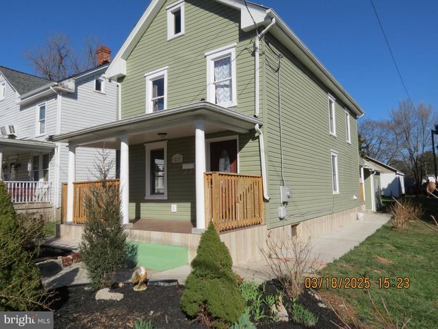 820 NEW YORK AVE, Martinsburg, WV 25401