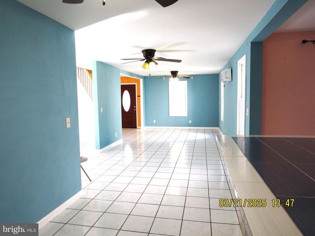 820 NEW YORK AVE, Martinsburg, WV 25401