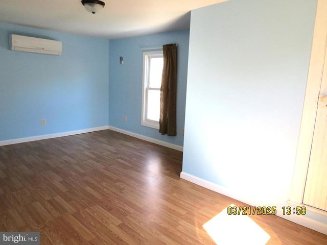 820 NEW YORK AVE, Martinsburg, WV 25401