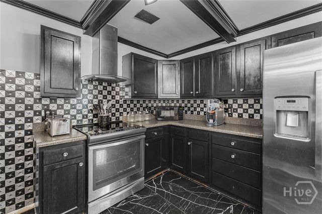 2200 E 59th Street, Savannah, GA 31404