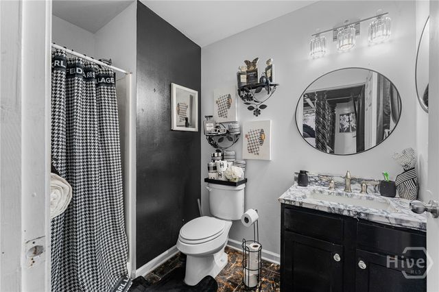 2200 E 59th Street, Savannah, GA 31404