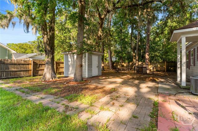 2200 E 59th Street, Savannah, GA 31404