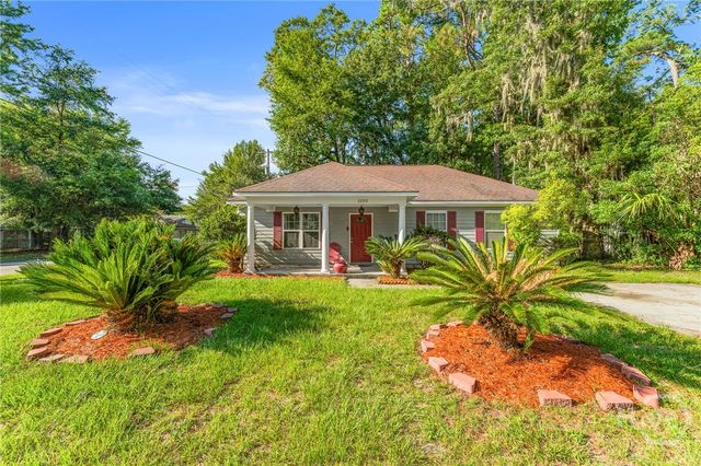 2200 E 59th Street, Savannah, GA 31404