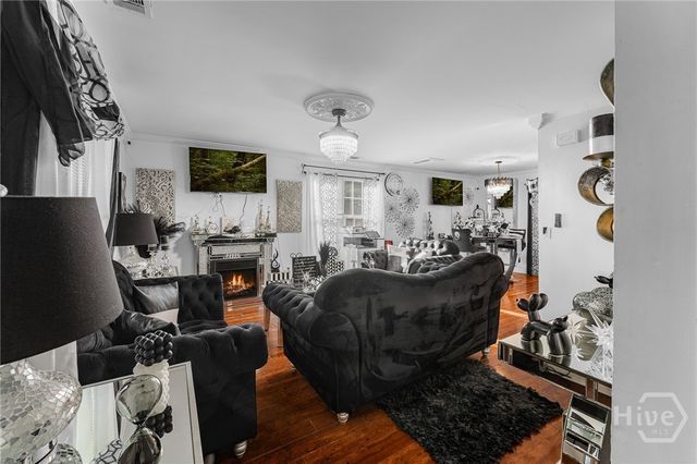 2200 E 59th Street, Savannah, GA 31404
