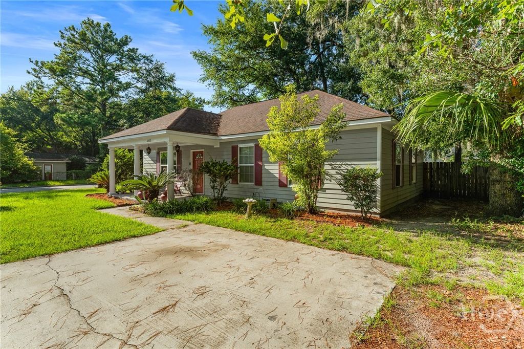 2200 E 59th Street, Savannah, GA 31404