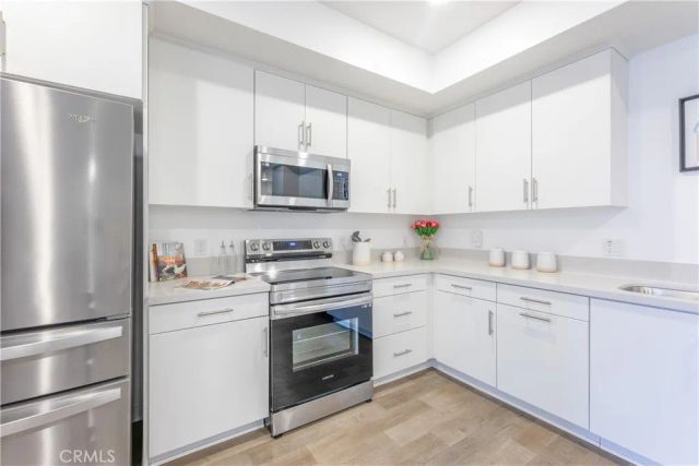 9001 Cerise Lane 111, Cypress, CA 90630