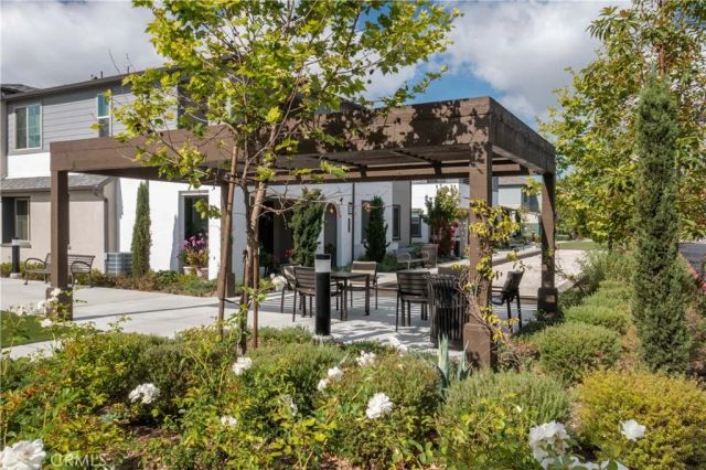 9001 Cerise Lane 111, Cypress, CA 90630