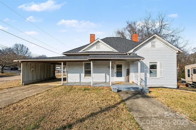 911 N Walnut Street, Kannapolis, NC 28081