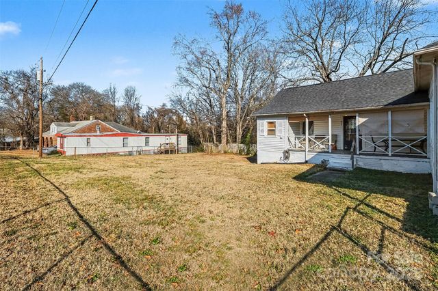 911 N Walnut Street, Kannapolis, NC 28081