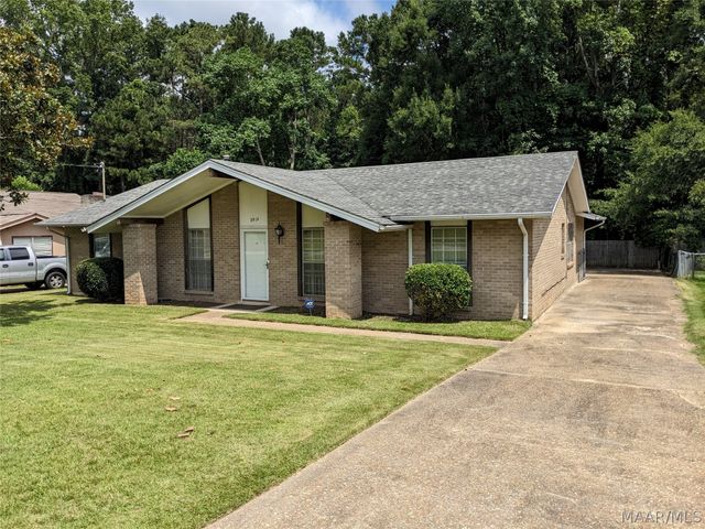 2912 McFadden Drive, Tuskegee, AL 36088