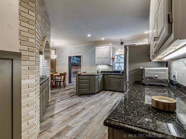 10113 S Fulton Avenue, Tulsa, OK 74137