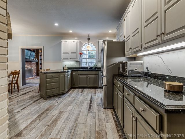 10113 S Fulton Avenue, Tulsa, OK 74137