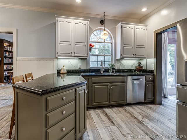 10113 S Fulton Avenue, Tulsa, OK 74137