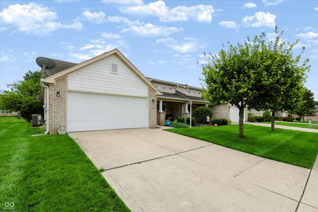 1068 Hilltop Commons Boulevard, Whiteland, IN 46184