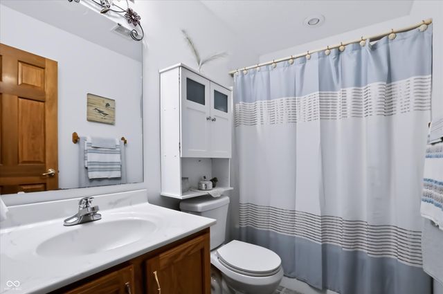 1068 Hilltop Commons Boulevard, Whiteland, IN 46184