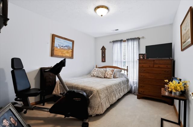 1068 Hilltop Commons Boulevard, Whiteland, IN 46184