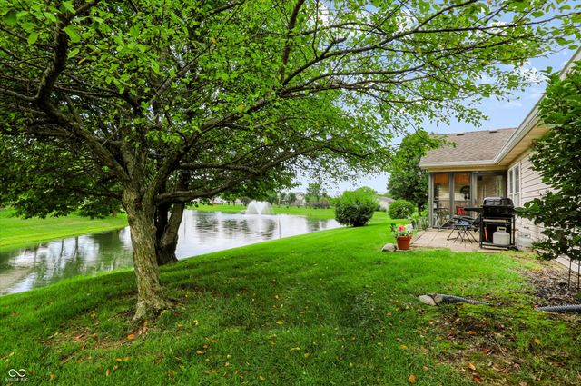 1068 Hilltop Commons Boulevard, Whiteland, IN 46184