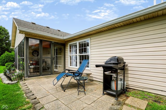 1068 Hilltop Commons Boulevard, Whiteland, IN 46184