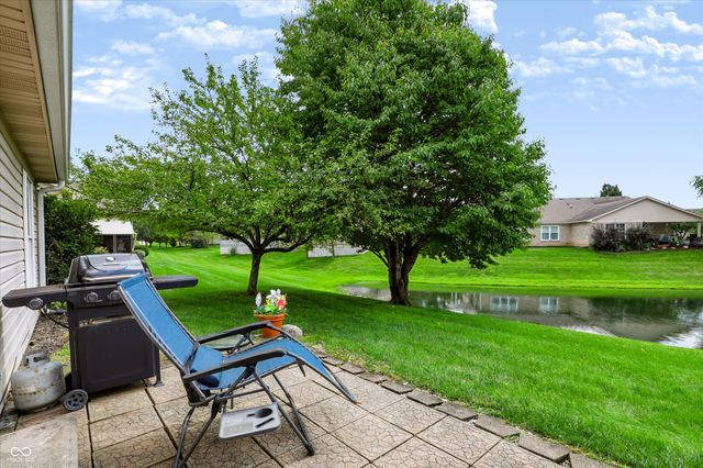 1068 Hilltop Commons Boulevard, Whiteland, IN 46184