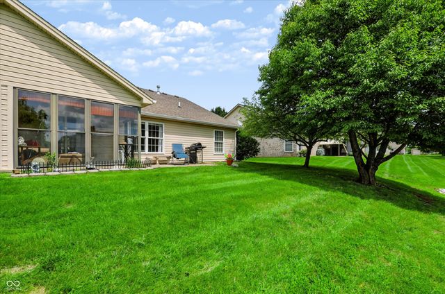 1068 Hilltop Commons Boulevard, Whiteland, IN 46184