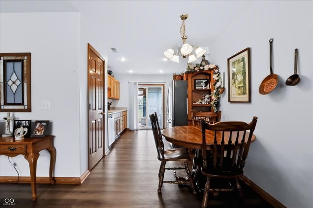 1068 Hilltop Commons Boulevard, Whiteland, IN 46184