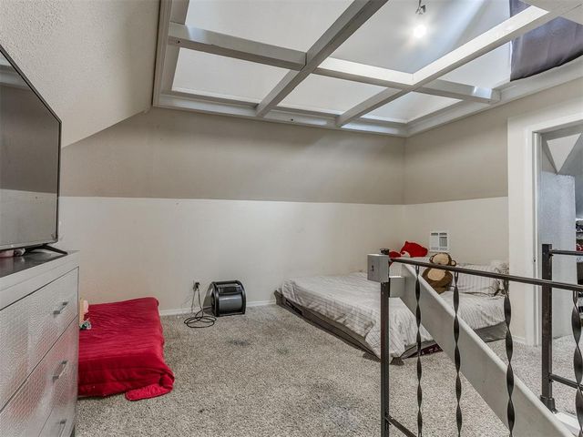 909 N McKinley Avenue, Shawnee, OK 74801