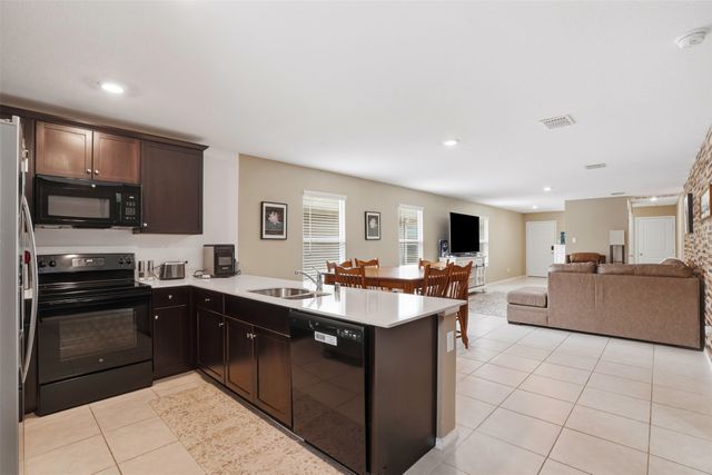 5807 Bristle Leaf Drive, Princeton, TX 75407
