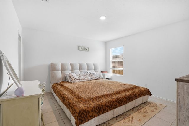 5807 Bristle Leaf Drive, Princeton, TX 75407