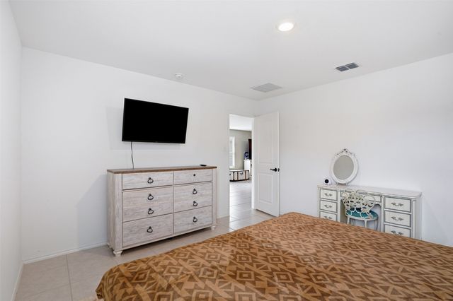 5807 Bristle Leaf Drive, Princeton, TX 75407