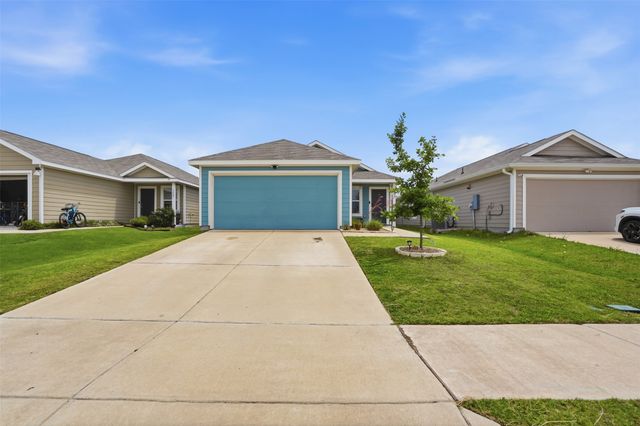 5807 Bristle Leaf Drive, Princeton, TX 75407