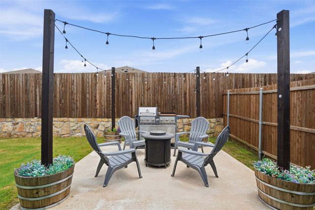 5807 Bristle Leaf Drive, Princeton, TX 75407