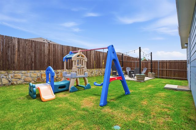 5807 Bristle Leaf Drive, Princeton, TX 75407