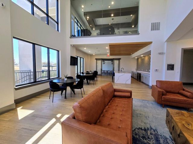 2700 Old Denton Road 2225, Carrollton, TX 75007