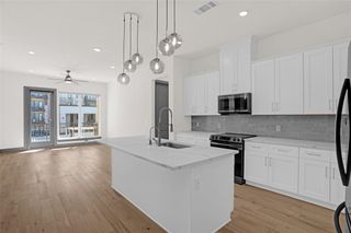 2700 Old Denton Road 2225, Carrollton, TX 75007