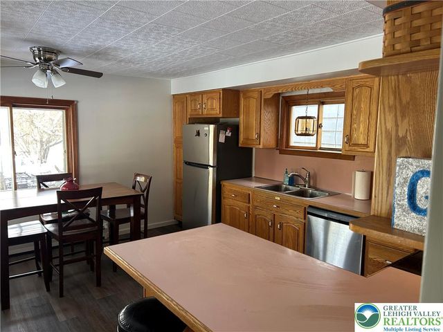 44 North Canal Street, Walnutport Boro, PA 18088