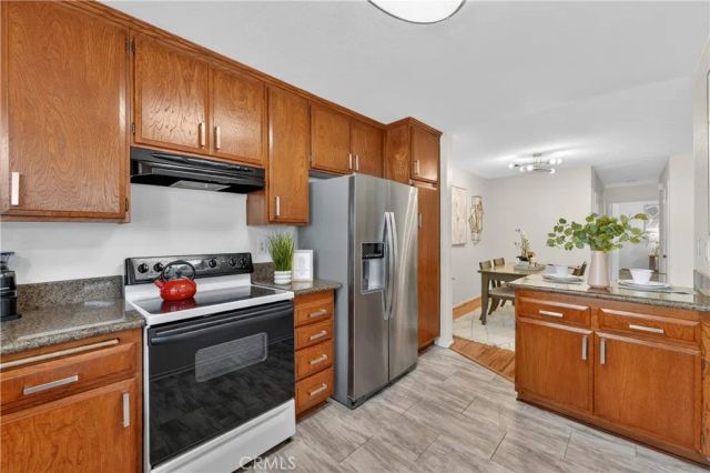 2374 Coventry, Fullerton, CA 92833