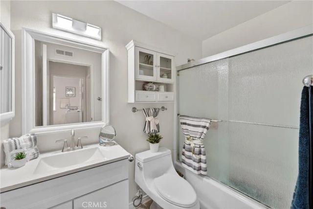 2374 Coventry, Fullerton, CA 92833