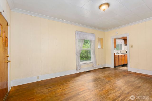 1424 S 45th Street, Tacoma, WA 98418