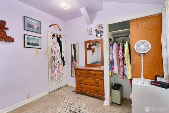 1424 S 45th Street, Tacoma, WA 98418
