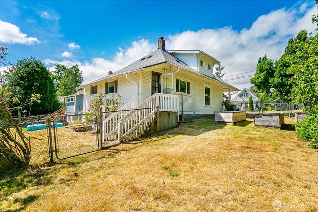 1424 S 45th Street, Tacoma, WA 98418